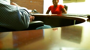 DeepLush: Insatiable Need på PorrHD med Scarlit kåt mogen dam Scandal