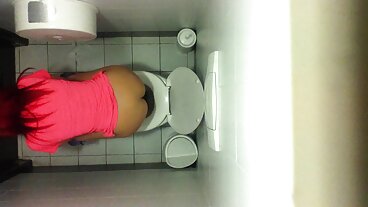 Russian Institute: Analsex i köket på PorrHD mogna gamla damer