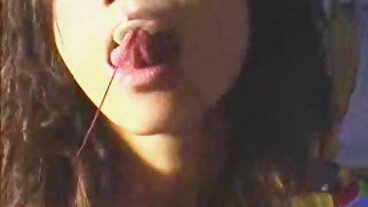 MYLF Busty Milf Maid Penny Barber låter mogna nakna damer sin chef knulla hennes saftiga fitta för pengar