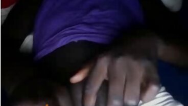 Bella Bellz älskar BBC mogna damer i nylon in Her Ass