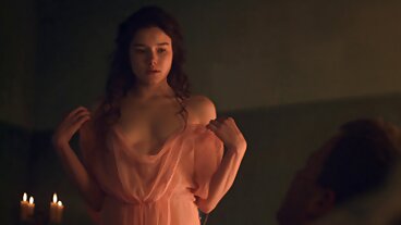 BRAZZERS: Kökssex med onanerande damer Rachel Starr på PorrHD