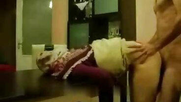 Brazzers: College-paret MacKenzie Mace och Johnny blir fångad mogna damer äldre på porrHD
